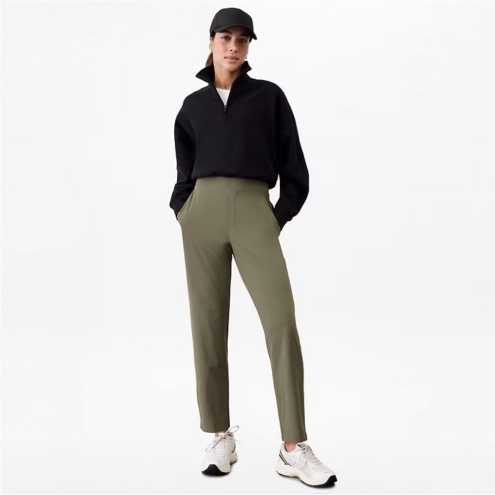 Athleta Brooklyn Mid Rise Ankle Pant NWOT 6 in color Moss